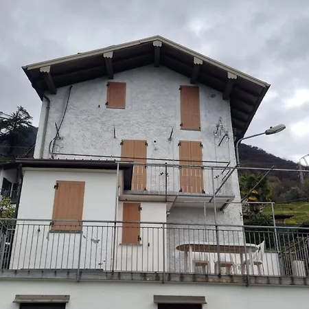 Casa Del Pozzo Apartment Vercana Exterior photo
